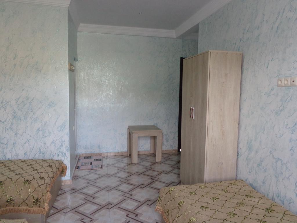 Guest House Vitali Gonio Exterior photo