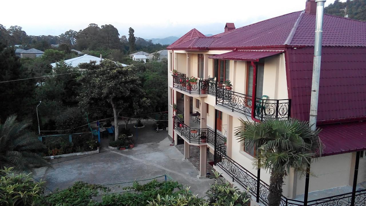 Guest House Vitali Gonio Exterior photo