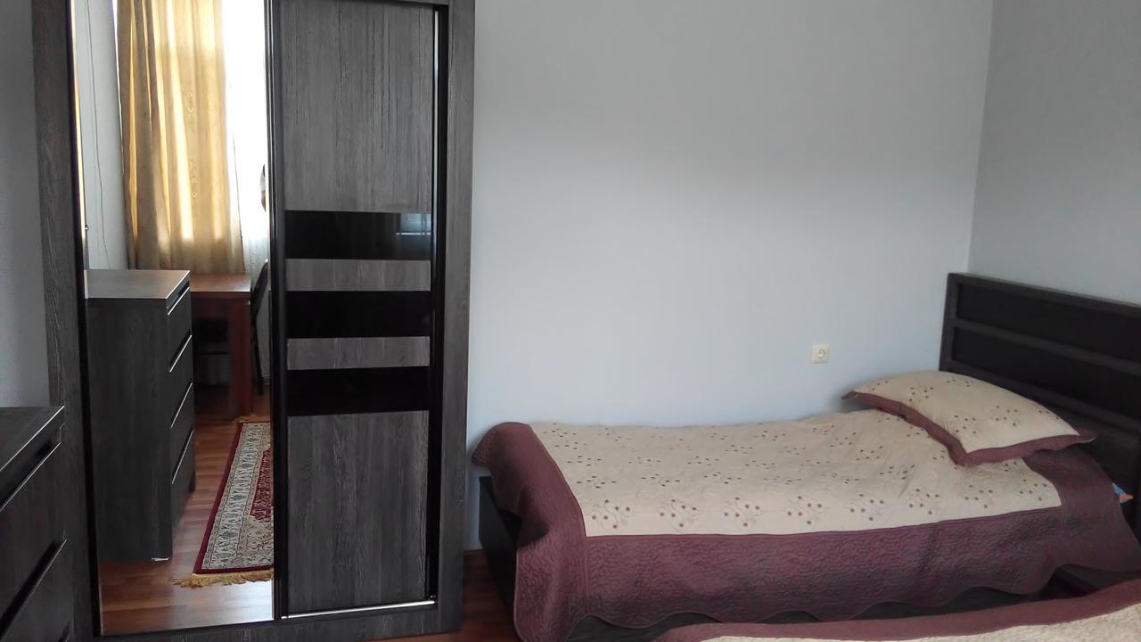 Guest House Vitali Gonio Exterior photo