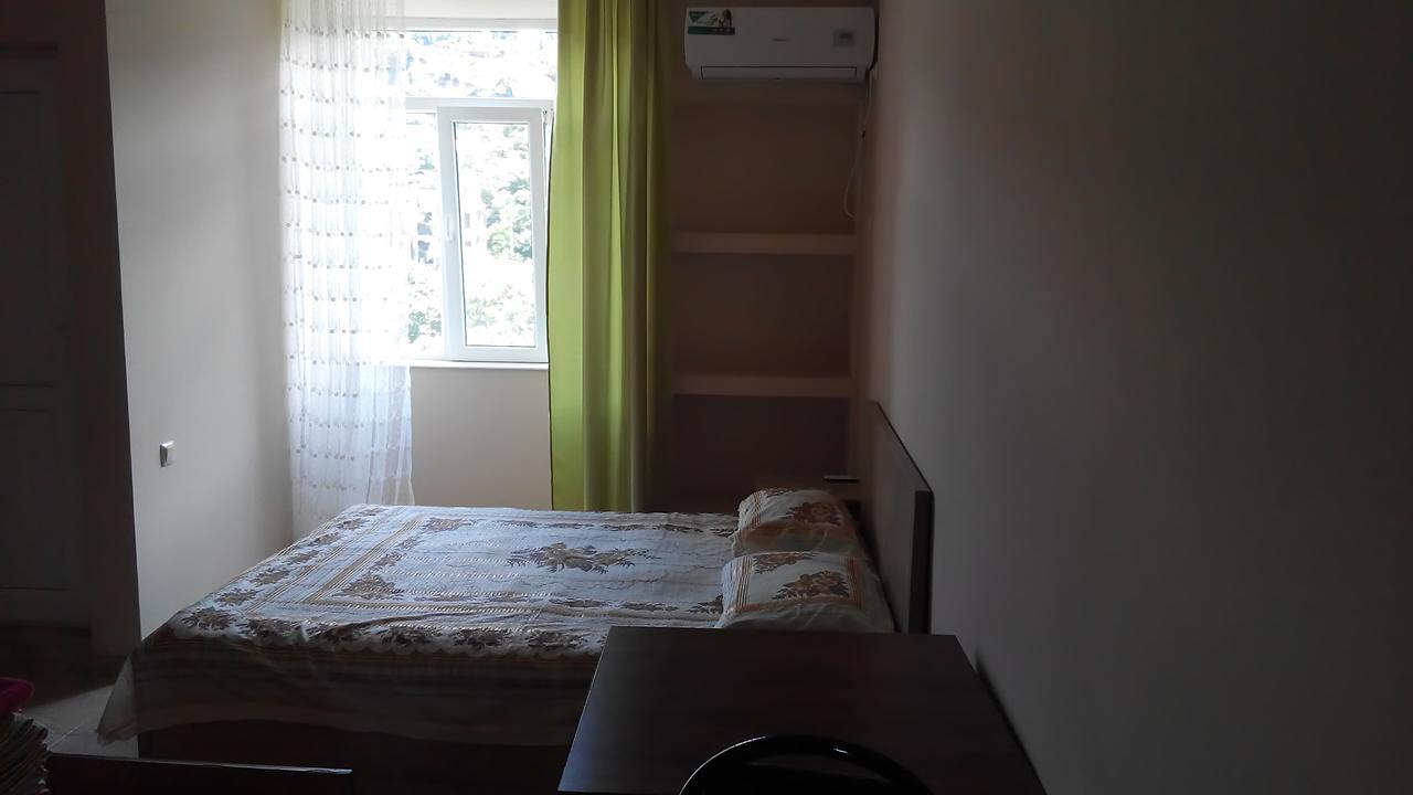 Guest House Vitali Gonio Exterior photo